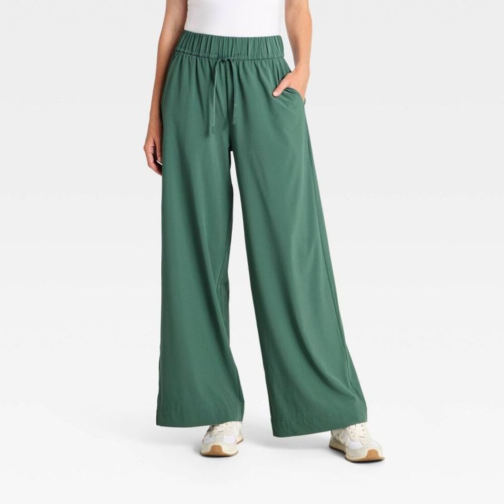 Women's Active Light High-Rise Pocketed Wide Leg Pants -  Dark Green L